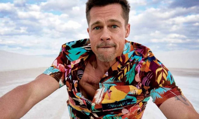 Μπραντ Πιτ στο GQ: «Καρφώνει» τη Τζολί – «Μετά το διαζύγιο κατάφερα να κόψω τσιγάρο και ποτό»