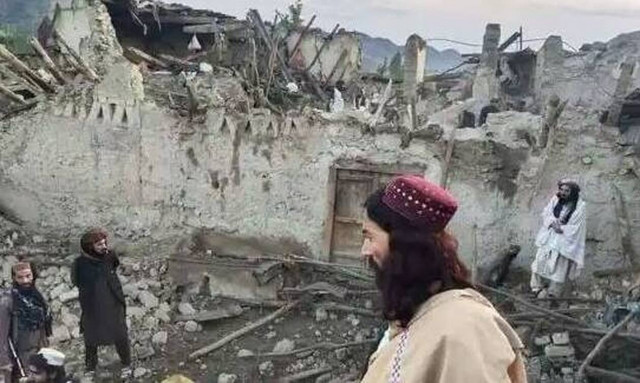 Ισχυρός νεκρός ταρακούνησε το Αφγανιστάν