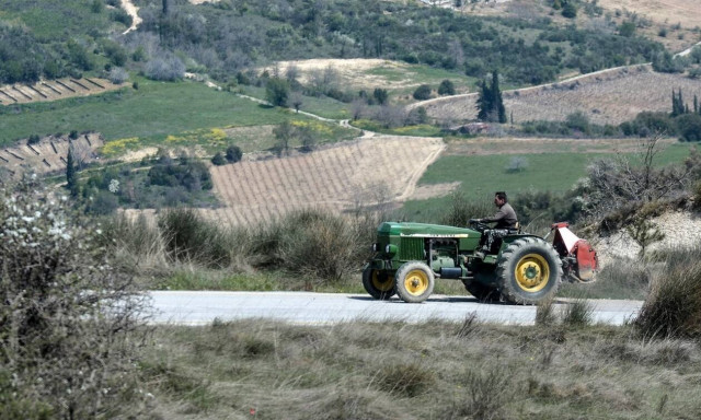 Αγροτικό πετρέλαιο: Τον Αύγουστο αντί για το Νοέμβριο η επιστροφή του ΕΦΚ