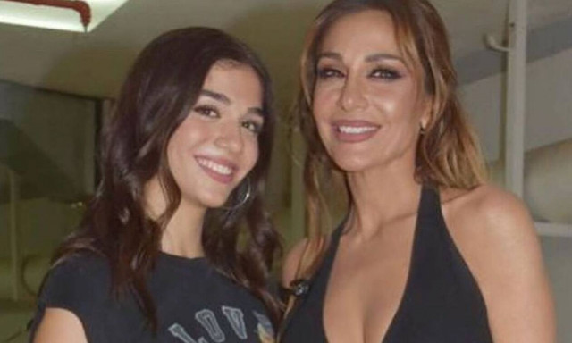 Δέσποινα Βανδή: Φεύγει για το Λονδίνο η Μελίνα Νικολαΐδη