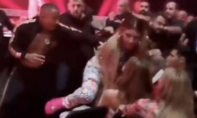 Έλενα Παπαρίζου: Η πρώτη ανάρτησή της στο Instagram μετά τον άγριο καβγά των τράπερς