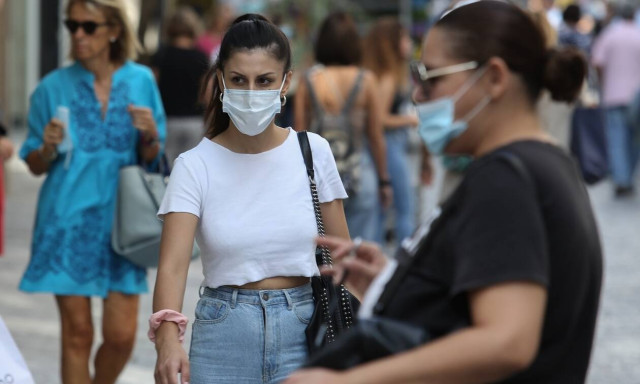 Greece confirms 10,474 new coronavirus infections on Thursday, 17 deaths, 88 on ventilators