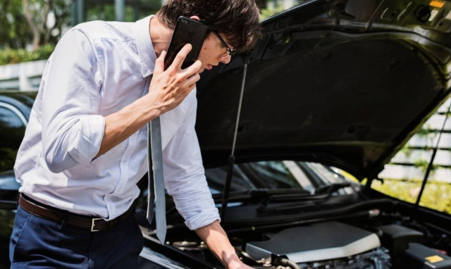 Fast Track: Η υπηρεσία της Hellas Direct που ακυρώνει την ταλαιπωρία μετά από ένα τρακάρισμα