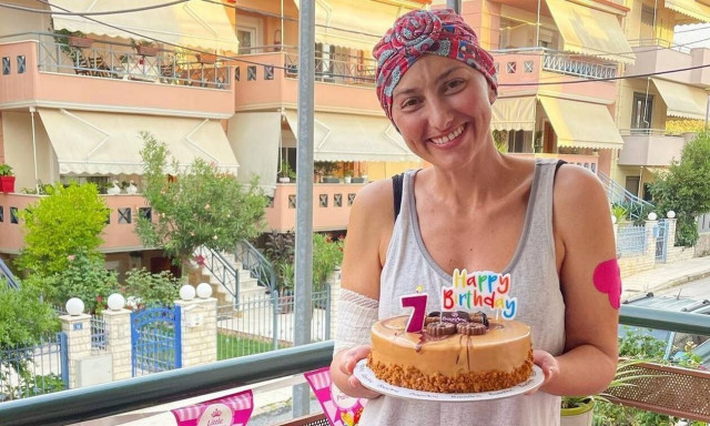 Ρεγγίνα Μακέδου: Στο νοσοκομείο ξανά μετά τη μεταμόσχευση μυελού των οστών