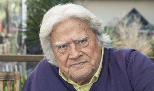 O Τζουνεϊτ Αρκίν