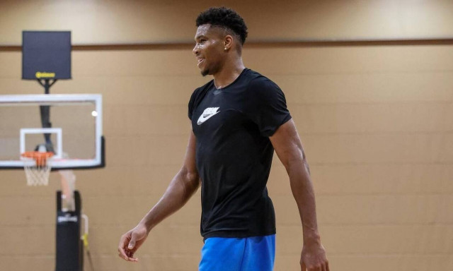 Γιάννης Αντετοκούνμπο: Διέγραψε τον Light μετά τον άγριο καβγά στα MAD VMA 2022