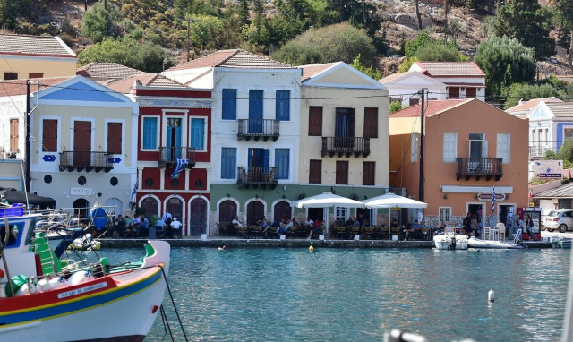 Τουρκία: Ο θεωρητικός της «Γαλάζιας Πατρίδας» ονειρεύεται αποκλεισμό νησιών και εξέγερση κατοίκων