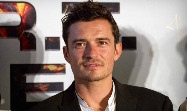 Ορλάντο Μπλουμ: Το βίντεο με τους κοιλιακούς «φέτες» μετά την αποκάλυψη για τον κίνδυνο παράλυσης