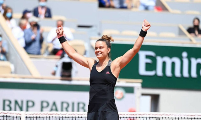 Σάκκαρη-Τόμοβα 2-0: Mε «αέρα» συνεχίζει ακάθεκτη στο Wimbledon