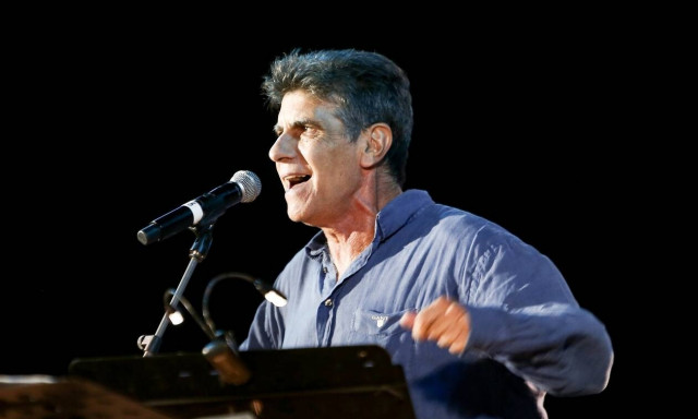 Γιάννης Μπέζος: «Δεν κάνω αυτή τη δουλειά για να ξεκουραστώ» (vid)