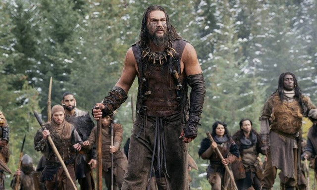 Ο Τζέισον Μομόα στο See