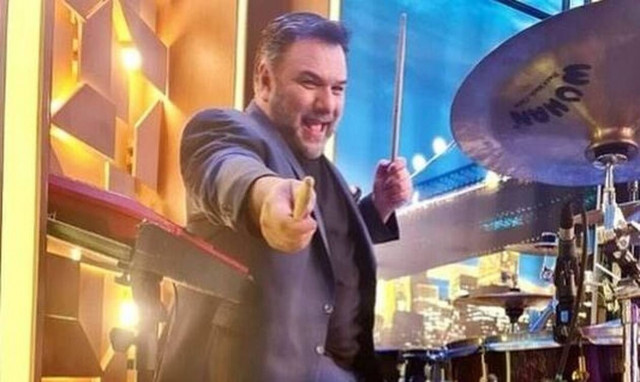 Γρηγόρης Αρναούτογλου: Το συγκινητικό φινάλε για το «The 2Night Show» - «Αντέξαμε»