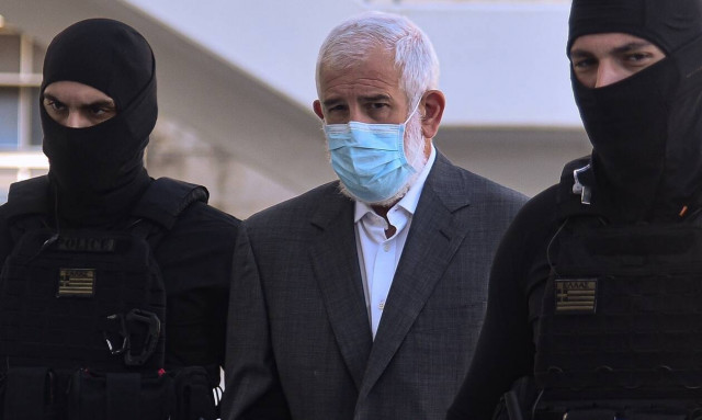 Παραμένει στο νοσοκομείο ο Πέτρος Φιλιππίδης με ελαφρύ εγκεφαλικό