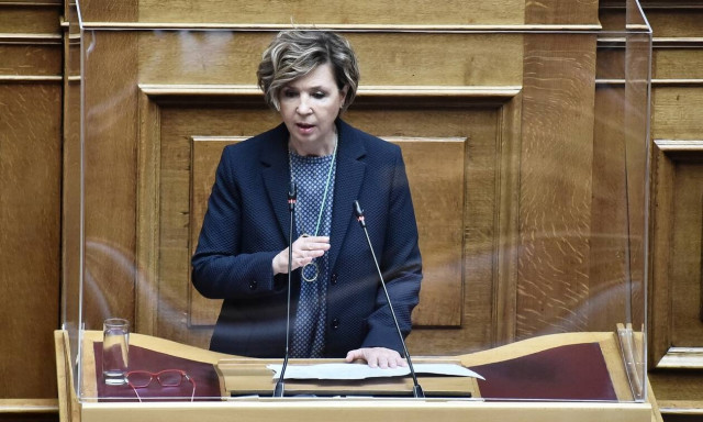 Γεροβασίλη στο Newsbomb.gr: Η προοδευτική κυβέρνηση είναι η μοναδική λύση για αναστροφή της πορείας