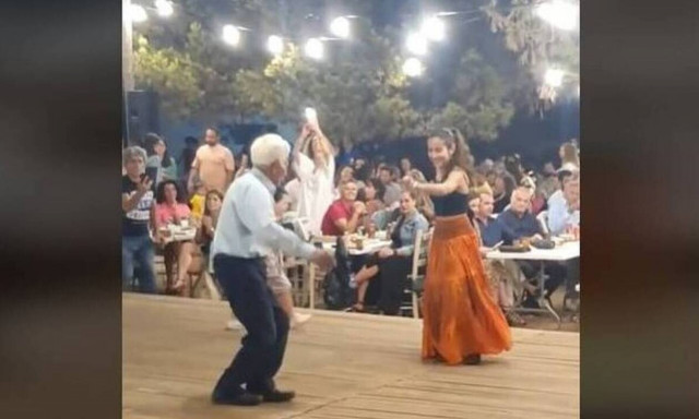 Ο 89χρονος από τη Σχοινούσα με τον χορό που έγινε viral αποκαλύπτει: Έτσι θα φτάσετε τα χρόνια μου