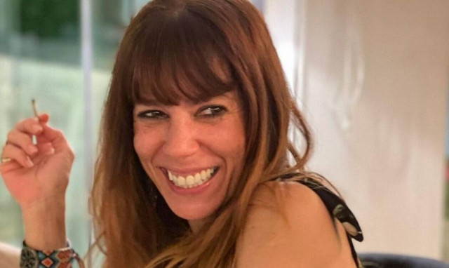 Μυρτώ Αλικάκη: Ποζάρει με κόκκινο μπικίνι και «ρίχνει» το Instagram