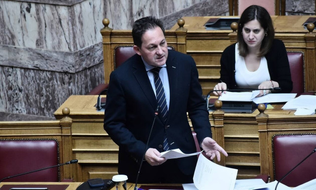 Πέτσας: Πρόγραμμα «Βελτίωση Οδικής Ασφάλειας» με προϋπολογισμό 335 εκατ. ευρώ