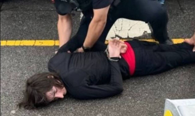 Σικάγο: Αυτός ειναι ο μακελάρης της 4ης Ιουλίου - Τα βίντεο που ανέβαζε πριν τους πυροβολισμούς