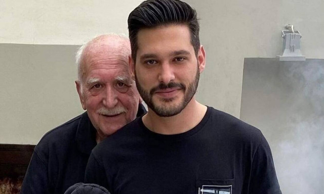 Γιώργος Παπαδάκης: Βγήκε τηλεφωνικά στην εκπομπή που συμμετέχει ο γιος του - Η αντίδραση του Φοίβου