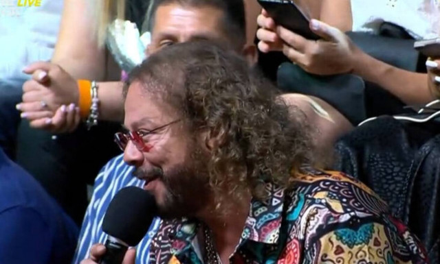 Survivor Ημιτελικός: Ο Δάντης τραγούδησε live για την Ασημίνα του - Ξέσπασε σε κλάματα η παίκτρια