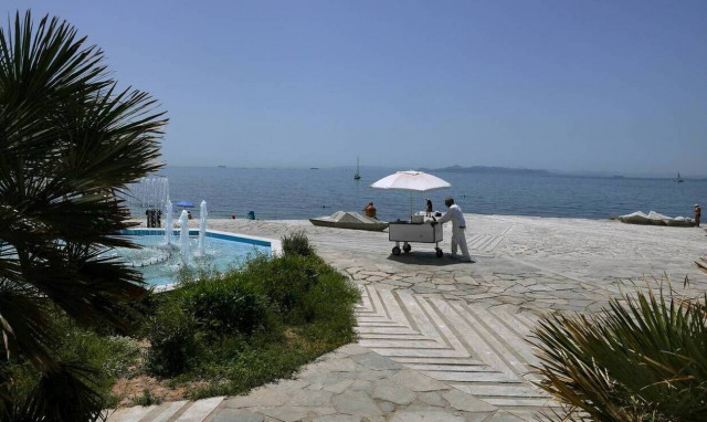 Καιρός: Με ζέστη και βοριάδες η Τρίτη (5/7) – Πού θα βρέξει