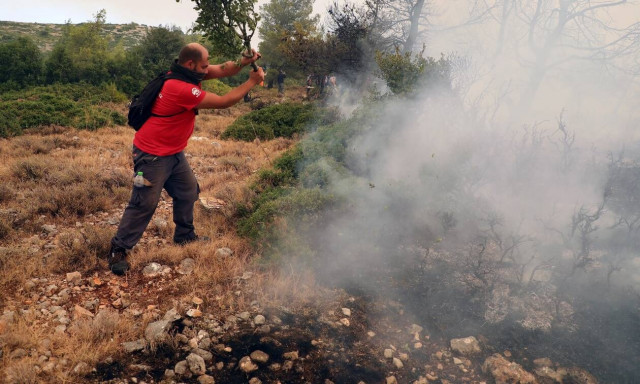 Πρόστιμο σε άνδρα που άναψε φωτιά σε ξερά χόρτα στις Σέρρες