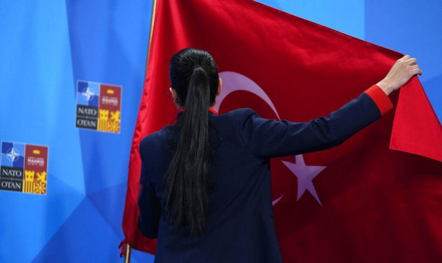 Επίσημο αίτημα της Άγκυρας σε Σουηδία και Φινλανδία για έκδοση μελών των ΡΚΚ και FETO