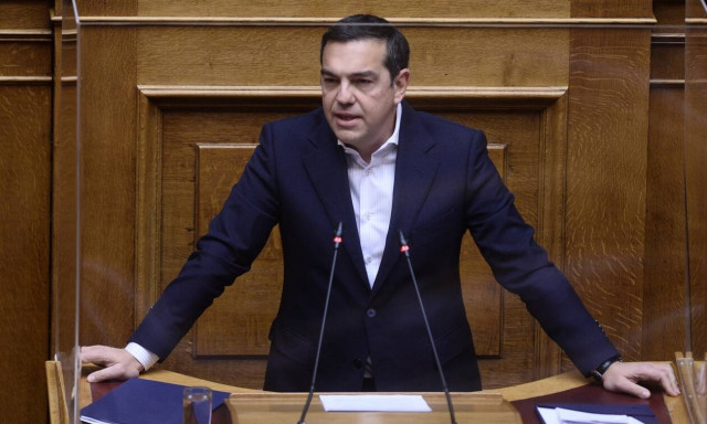 Τσίπρας: Σταματήστε να μαδάτε τη μαργαρίτα για τις εκλογές, δώστε ξεκάθαρες απαντήσεις - Δείτε live
