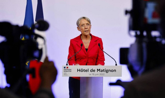 Γαλλία: Μέτρα ύψους περίπου 25 δισεκ. ευρώ για την τόνωση της αγοραστικής δύναμης των νοικοκυριών