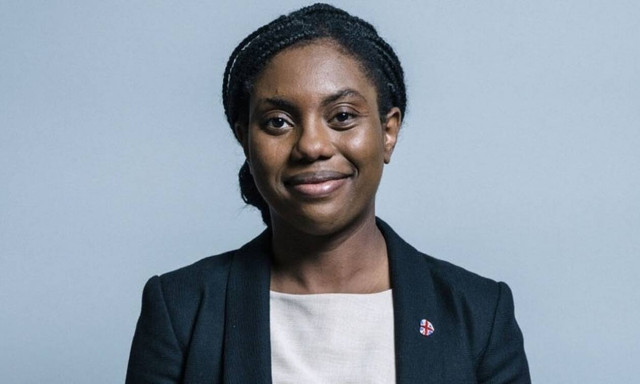 Βρετανία: Η Κέμι Μπέιντενοχ στην κούρσα για τη διαδοχή του Μπόρις Τζόνσον