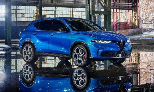 Η Alfa Romeo φορτσάρει για του χρόνου