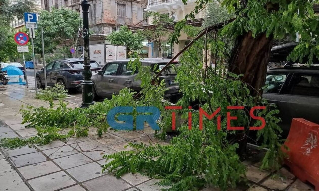 Καιρός: Στο «στόχαστρο» της κακοκαιρίας η Θεσσαλονίκη - Πού θα βρέξει τις επόμενες ώρες