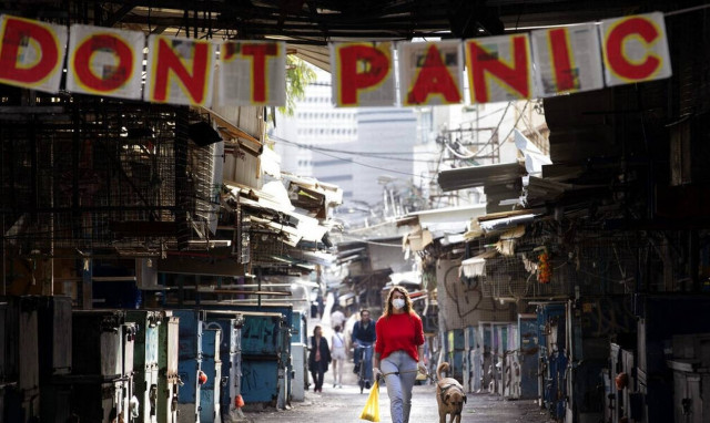 Νυχτερινές εφιδρώσεις προκαλεί το νέο στέλεχος της παραλλαγής Όμικρον