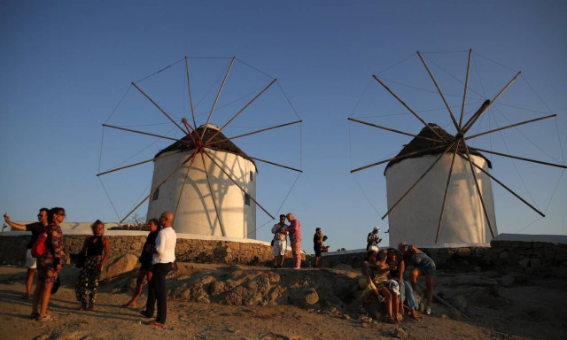 Μύκονος: Ιταλοί έκλεψαν Rolex αξίας 37.000 ευρώ και συνελήφθησαν