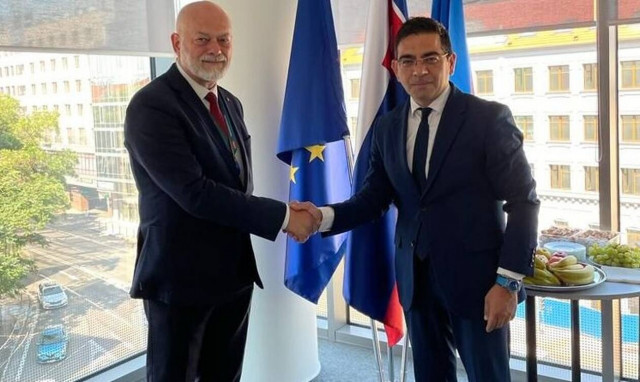 Συνεργασία Ελλάδας - Σλοβακίας για θέματα ένταξης των Ρομά