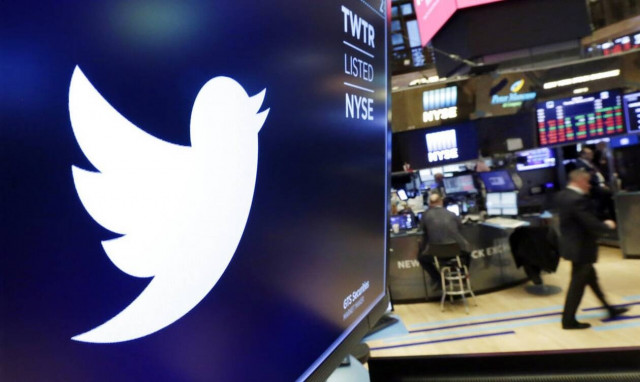 Πόλεμος έχει ξεσπάσει ανάμεσα στο Τwitter και τον Έλον Μασκ