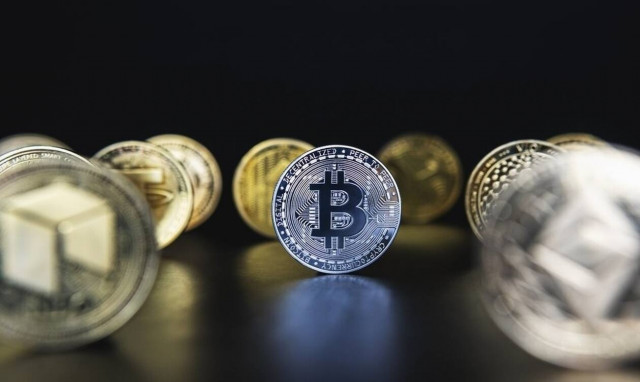 Bitcoin: Πιο πιθανό να πέσει στα 10.000 δολάρια από το να ανέβει στα 30.000