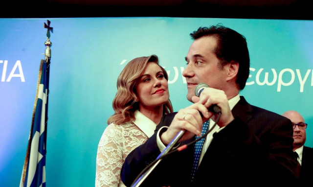 Ευγενία Μανωλίδου: «Χυδαίο ψέμα» τα περί ξυλοδαρμού μου από τον Άδωνι