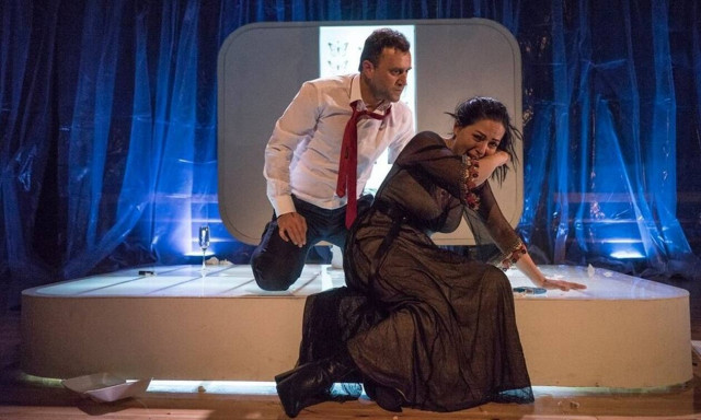 «Ο Συλλέκτης» με τον Αργύρη Αγγέλου και την Ιωάννα Πηλιχού στο θέατρο Αθηνά