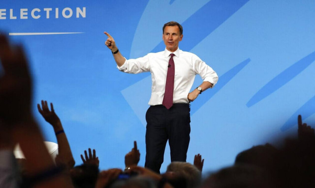 Βρετανία: Ο Τζέρεμι Χαντ στηρίζει την υποψηφιότητα του Ρίσι Σούνακ