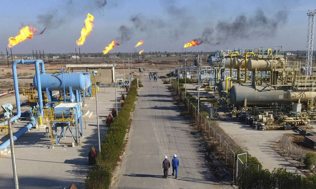 Παραμένει κάτω από τα 100 δολάρια η τιμή του πετρελαίου