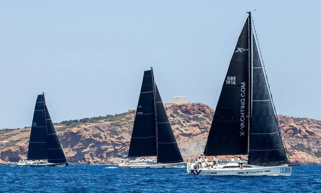 Ιστιοπλοΐα: Διάσωση ιστιοπλόου στον αγώνα «AEGEAN 600» - Παρασύρθηκε από πελώριο κύμα