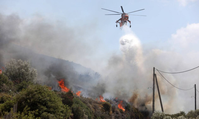 Φωτιά τώρα στη Νότια Εύβοια - Ισχυροί άνεμοι στην περιοχή