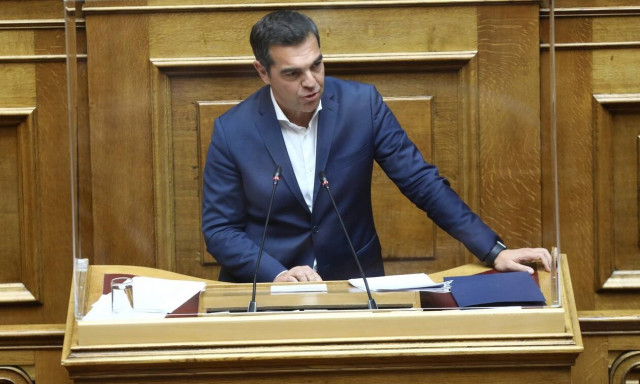Τσίπρας: Αθλιότητα τα υπονοούμενα Μητσοτάκη, δεν θα σηκώσουμε το γάντι του διχασμού