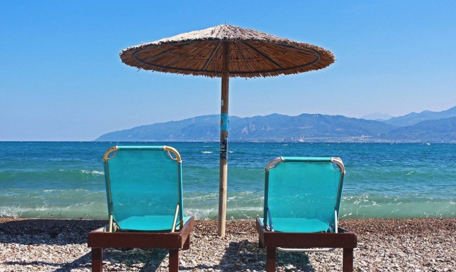 «Τουρισμός για Όλους»: Πότε ανοίγει η πλατφόρμα, τα εισοδηματικά κριτήρια