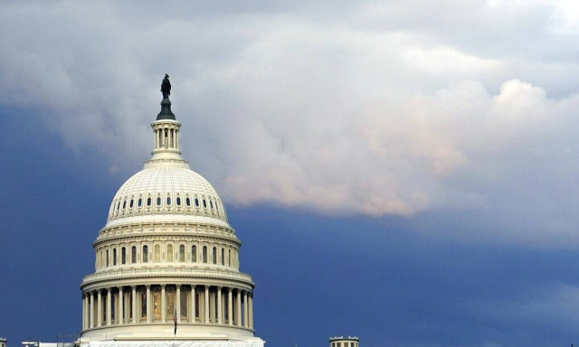 ΗΠΑ: Η Βουλή ενέκρινε δύο νομοσχέδια που νομιμοποιούν τις αμβλώσεις