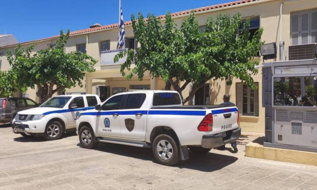 Πυροβολισμοί στο Ρέθυμνο – Βρέθηκε χειροβομβίδα στο σπίτι του δράστη