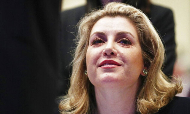 Πένι Μόρντοντ: Η πρώην... βοηθός μάγου που θέλει να πάρει τα κλειδιά της Ντάουνινγκ Στριτ