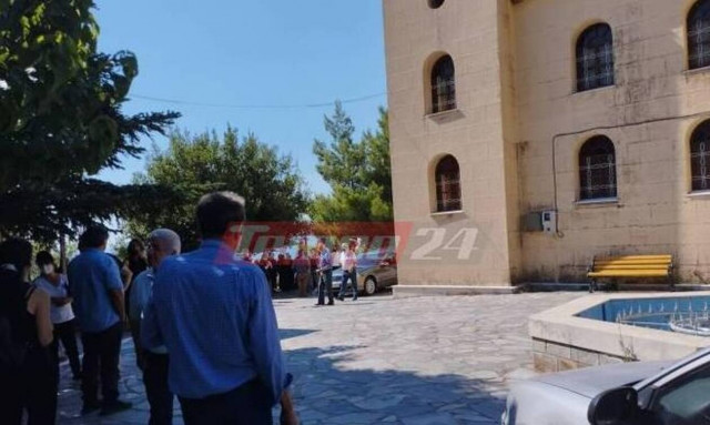 Πάτρα: Το τελευταίο «αντίο» στον 49χρονο που πέθανε αβοήθητος αφού τον έδιωξαν από τον «Άγιο Ανδρέα»