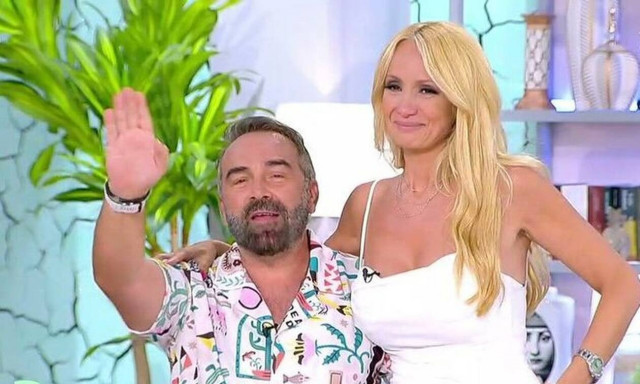 Γρηγόρης Γκουντάρας: Τώρα θα λένε τι βλακοζεύγαρο; Δεν με νοιάζει, αυτοί είμαστε ρε παιδιά»